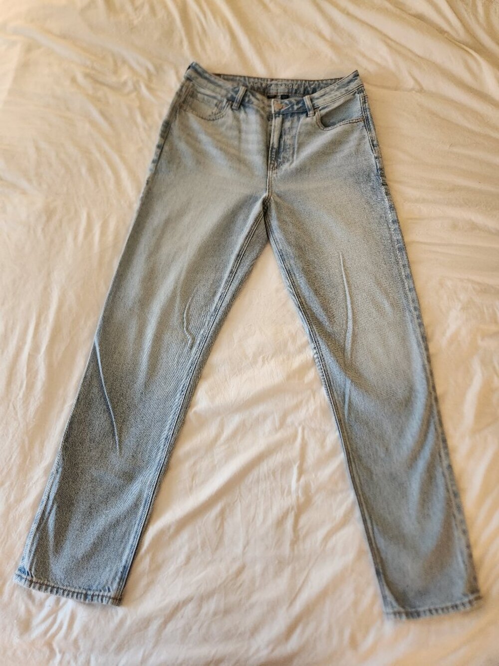 AE Strigid Mom Jean 8 Long